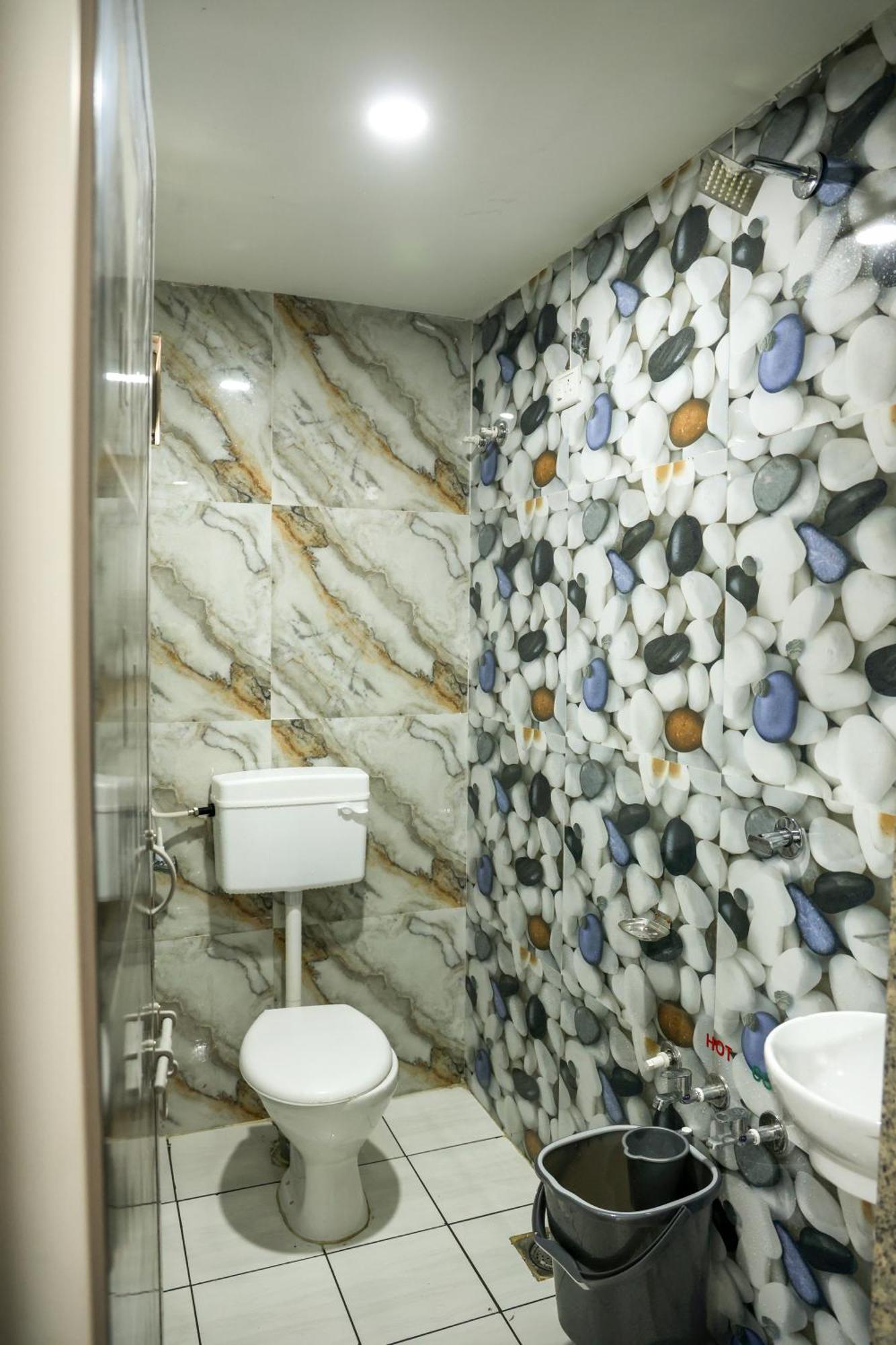 Hotel Aaram Kalupur Amhedabad Dış mekan fotoğraf