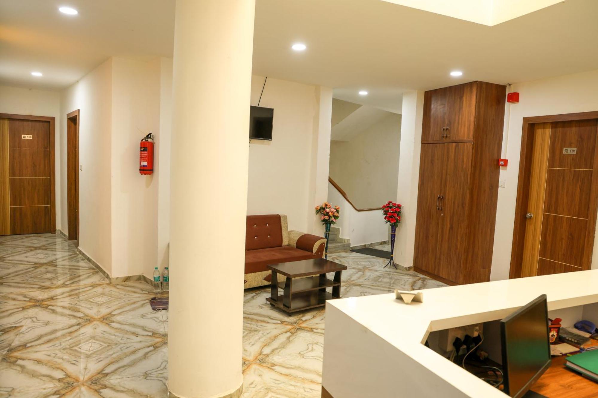 Hotel Aaram Kalupur Amhedabad Dış mekan fotoğraf